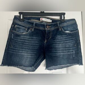 Levi’s Womens Denim Blue Jean 4" Midi Shorts Raw Hem Stretch Size 9